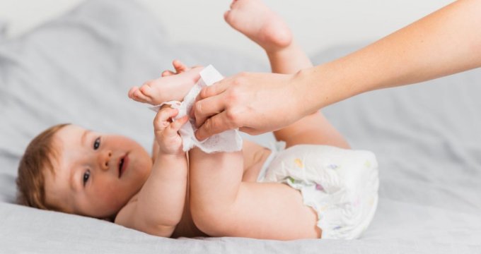 chusteczki pielęgnacyjne dla niemowląt